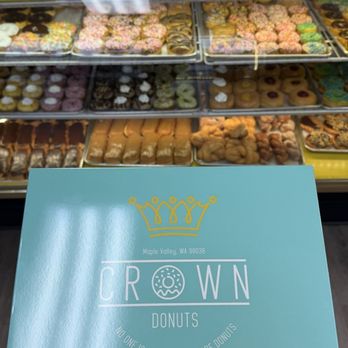 Crown Donuts - 1/2 Mixed Dozen - Donuts Near Me - Maple Valley, Washington Crown Donuts - 1/2 Mixed Dozen - Donuts Near Me - Maple Valley, Washington