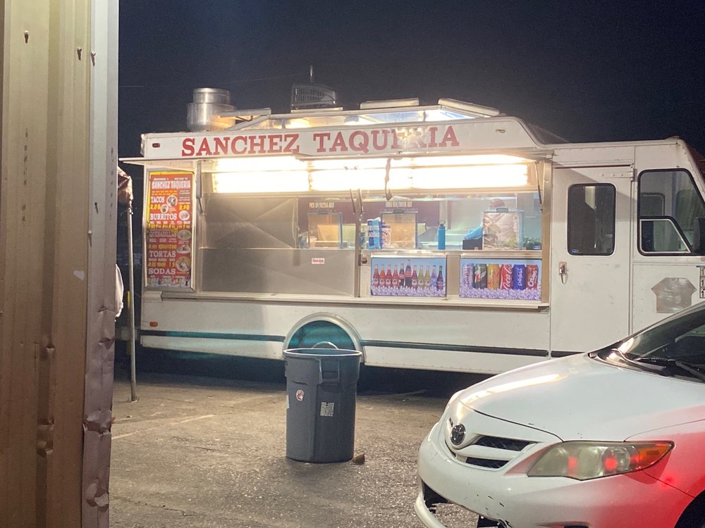 Sanchez Taqueria Logo
