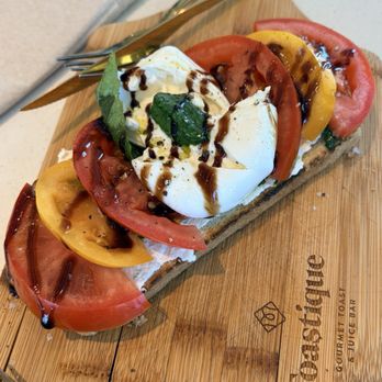 Toastique - Tomato Burrata - Juice Bars & Smoothies Near Me - Los Angeles, California