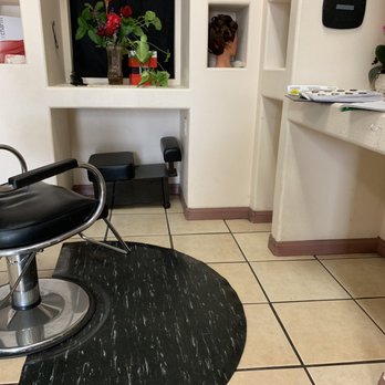 Fantastic Cuts - One of the booths - Barbers Near Me - San Bernardino, California Fantastic Cuts - One of the booths - Barbers Near Me - San Bernardino, California