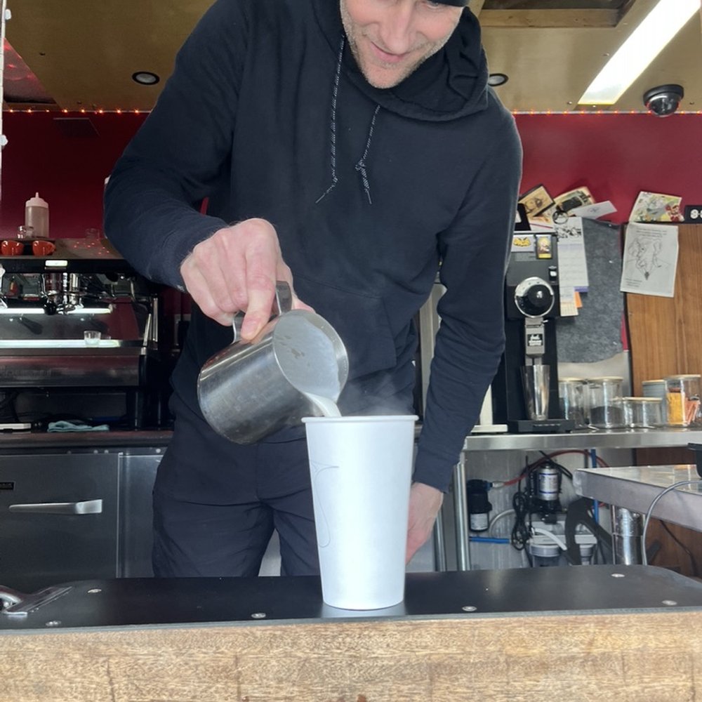 J Vein Caffé - Food Trucks Near Me - Portland, Oregon