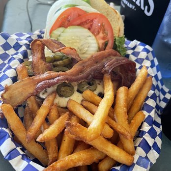 Shiprock Restaurant - American Near Me - Mesa, Arizona