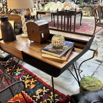 Stash - Antiques Near Me - Birmingham, Alabama Stash - Antiques Near Me - Birmingham, Alabama
