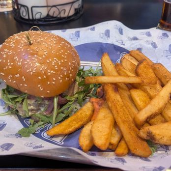 Burgers & Beer - American Near Me - La Quinta, California