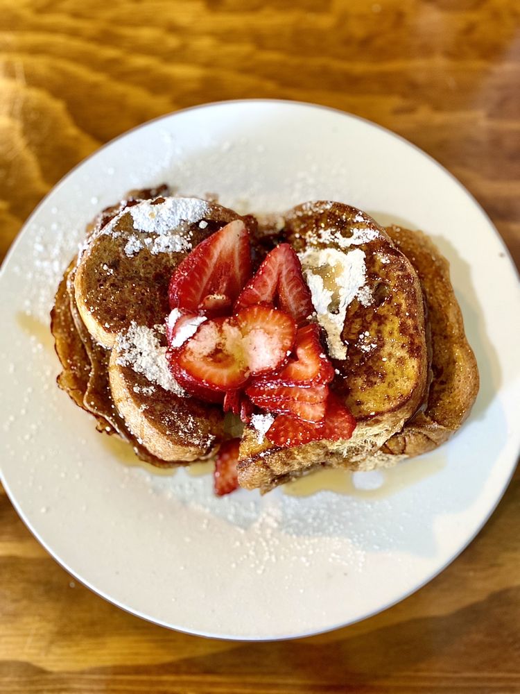 El Cajon Bistro & Bakery