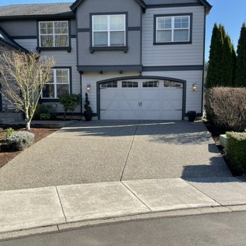 Peerless Pressure Washing - Aggregate driveway after soft wash and pressure wash - Pressure Washers Near Me Peerless Pressure Washing - Aggregate driveway after soft wash and pressure wash - Pressure Washers Near Me