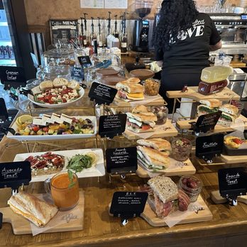 Ella Cafe - Offerings - Cafes Near Me - Coral Springs, Florida