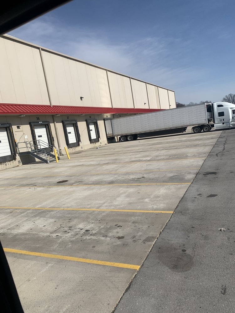 MCLANE Updated January 2026 28 Photos 3200 McLane Dr, Findlay