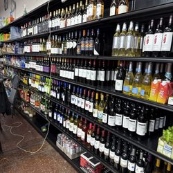Quarts N Pints Liquor Store