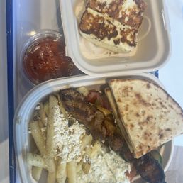 Pork Souvlaki Plate Single halloumi Pork Souvlaki Plate Single halloumi