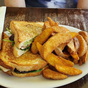 Veg Kitchen + Bar - Special - Mushroom Pesto Panini with THE BEST FRIES IN TOWN - Vegan Near Me - Sacramento, California Veg Kitchen + Bar - Special - Mushroom Pesto Panini with THE BEST FRIES IN TOWN - Vegan Near Me - Sacramento, California