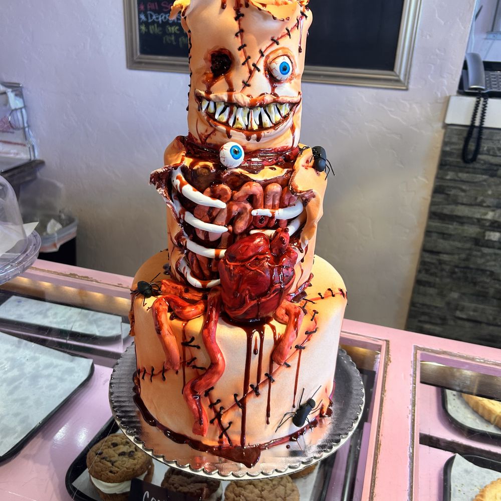 The Sweet Spot Bakery - Cool Halloween cake!!! - Bakeries Near Me - Caldwell, Idaho The Sweet Spot Bakery - Cool Halloween cake!!! - Bakeries Near Me - Caldwell, Idaho