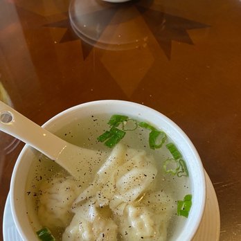 Magnolia - Wonton very good - Chinese Near Me - Niagara Falls, Ontario