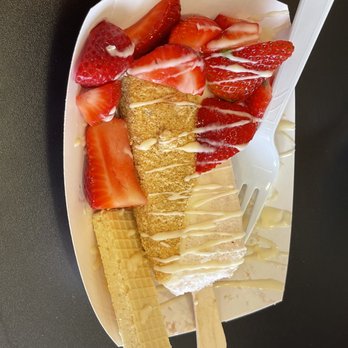The Paleta Bar Glendale - Strawberry shortcake - Ice Cream & Frozen Yogurt Near Me - Glendale, Arizona The Paleta Bar Glendale - Strawberry shortcake - Ice Cream & Frozen Yogurt Near Me - Glendale, Arizona