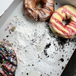 Duck Donuts - Random Half Dozen Assortment
