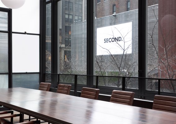 Big Screen Plaza by null