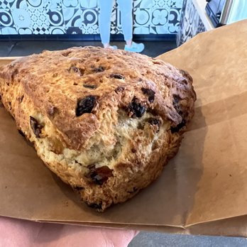 Handlebar Coffee Roasters - Scone - Coffee Roasteries Near Me - Santa Barbara, California