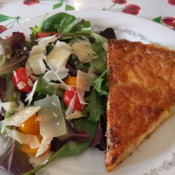 Papi's Pies - Amazing Quiche Lorraine and salad. - Desserts Near Me - Round Rock, Texas Papi's Pies - Amazing Quiche Lorraine and salad. - Desserts Near Me - Round Rock, Texas