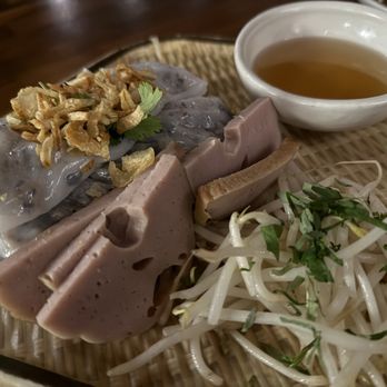 Bodega - vietnamese rice rolls and fancy pork - Vietnamese Near Me - San Francisco, California Bodega - vietnamese rice rolls and fancy pork - Vietnamese Near Me - San Francisco, California