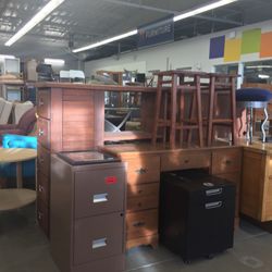Calgary Chinook Goodwill Thrift Store & Donation Centre