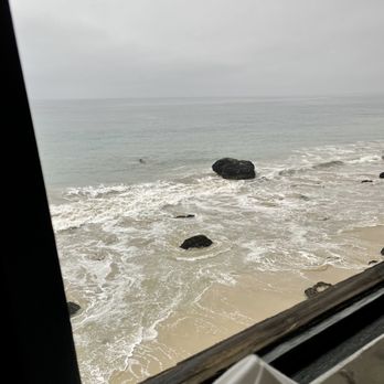 Moonshadows - Ocean view from inside - Seafood Near Me - Malibu, California Moonshadows - Ocean view from inside - Seafood Near Me - Malibu, California