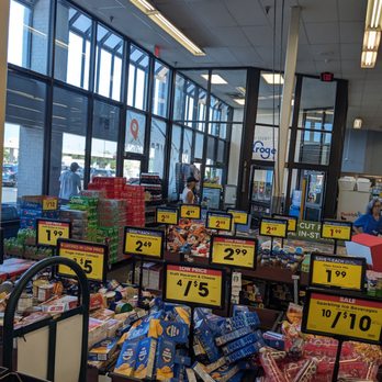 Kroger - a grocery store with a variety of items - Grocery Near Me - North Myrtle Beach, South Carolina Kroger - a grocery store with a variety of items - Grocery Near Me - North Myrtle Beach, South Carolina