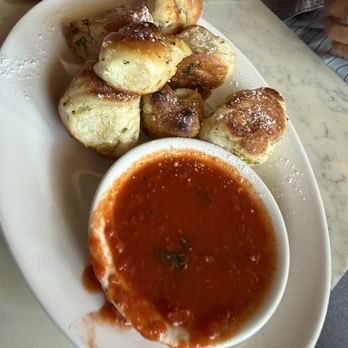 Popolari - Rosemary Garlic knots - Italian Near Me - Bloomfield, New Jersey Popolari - Rosemary Garlic knots - Italian Near Me - Bloomfield, New Jersey