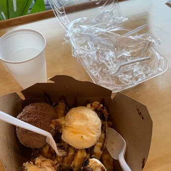 Tea Amo - S'mores waffle - Desserts Near Me - San Marcos, California
