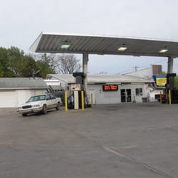 Dave's Party Store