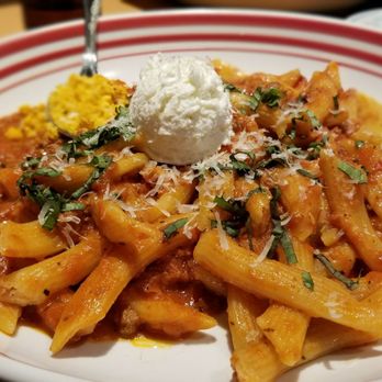 Scaddabush - Penne Bolognese - Italian Near Me - Woodbridge, Ontario Scaddabush - Penne Bolognese - Italian Near Me - Woodbridge, Ontario