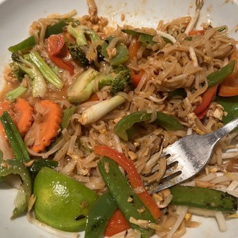 Anna's Thai Kitchen - Pad Thai - Thai Near Me - Chicago, Illinois Anna's Thai Kitchen - Pad Thai - Thai Near Me - Chicago, Illinois