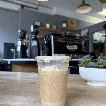 Realfine Coffee - Pumpkin spiced latte with oat milk - Coffee & Tea Near Me - Seattle, Washington Realfine Coffee - Pumpkin spiced latte with oat milk - Coffee & Tea Near Me - Seattle, Washington
