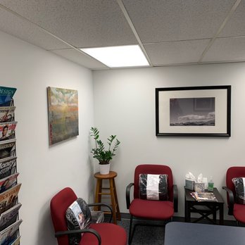 Move Well Chiropractic - Chiropractors Near Me - Newton, Massachusetts Move Well Chiropractic - Chiropractors Near Me - Newton, Massachusetts