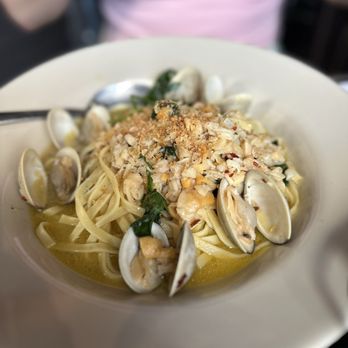 Girasole Restaurant - Italian Near Me - Pittsburgh, Pennsylvania