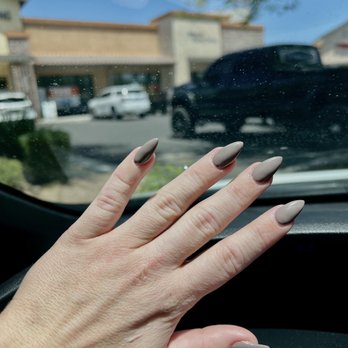 Golden Nails & Spa - Medium Short Stiletto - Nail Salons Near Me - Queen Creek, Arizona Golden Nails & Spa - Medium Short Stiletto - Nail Salons Near Me - Queen Creek, Arizona