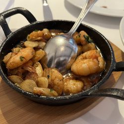 Madrid - Garlic shrimp (half portion)