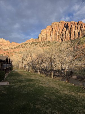 Desert Pearl Inn by null