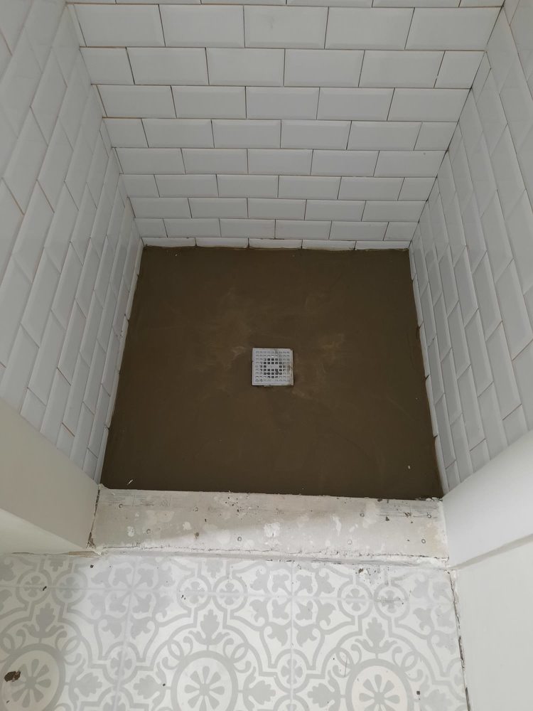 Slide of CastMart Multiservices