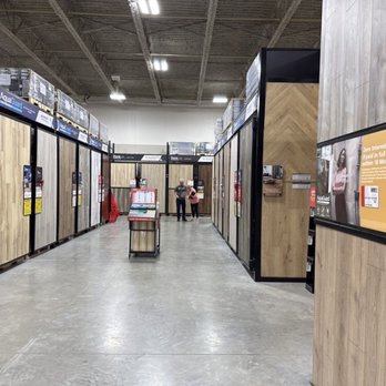 Floor&Decor - Vinyl plank and composite floor sample displays were nice and large - Flooring Near Me - Summerfield, Florida Floor&Decor - Vinyl plank and composite floor sample displays were nice and large - Flooring Near Me - Summerfield, Florida