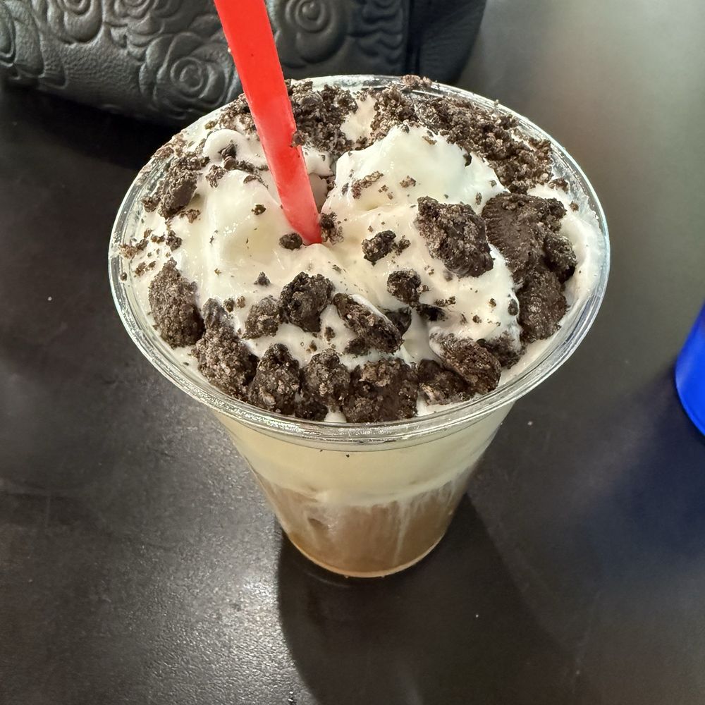 Thanks A Brunch - Gilbert - Cookies & cream cold foam - Burgers Near Me - Gilbert, Arizona Thanks A Brunch - Gilbert - Cookies & cream cold foam - Burgers Near Me - Gilbert, Arizona