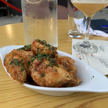 Old Skool Cafe - Honey Flavored Cajun Wings - Soul Food Near Me - San Francisco, California Old Skool Cafe - Honey Flavored Cajun Wings - Soul Food Near Me - San Francisco, California