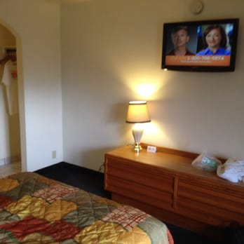 D-Lux Budget Inn - Hotels Near Me - Lemont, Illinois D-Lux Budget Inn - Hotels Near Me - Lemont, Illinois