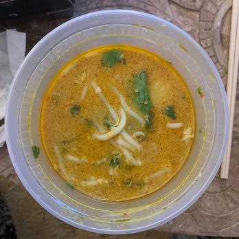 CO - Chickenless curry Laska. Good flavor but not wortj $17. - Vietnamese Near Me - Charleston, South Carolina