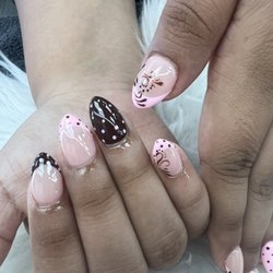 Pinks Nail Spa - Gel-X