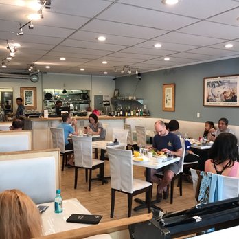 Aloha Kitchen - Very cool atmosphere and decor.. Friendly staff and awesome breakfast - Breakfast & Brunch Near Me - Honolulu, Hawaii
