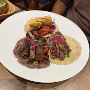 Dos Amantes - Fish taco, ribeye taco, short rib taco - Seafood Near Me - Los Angeles, California Dos Amantes - Fish taco, ribeye taco, short rib taco - Seafood Near Me - Los Angeles, California