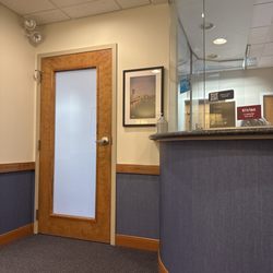 Michael G Sophocles DMD & Associates - Reception and waiting area