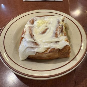 Mama Kat's - Cinnamon roll - American Near Me - San Marcos, California Mama Kat's - Cinnamon roll - American Near Me - San Marcos, California