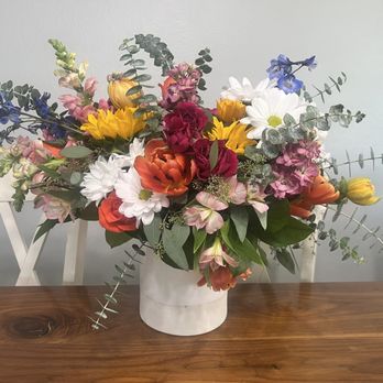 The Dizzy Daisy - Florists Near Me - Orange, California