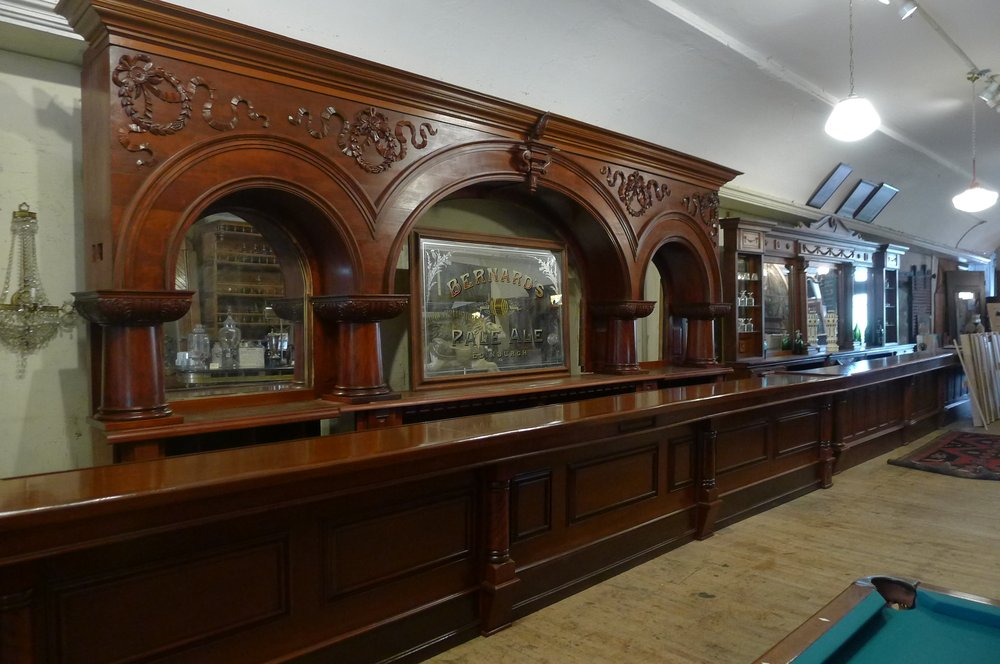 ARCHITECTURAL ANTIQUES EXCHANGE Updated May 2024 38 Photos 721 N